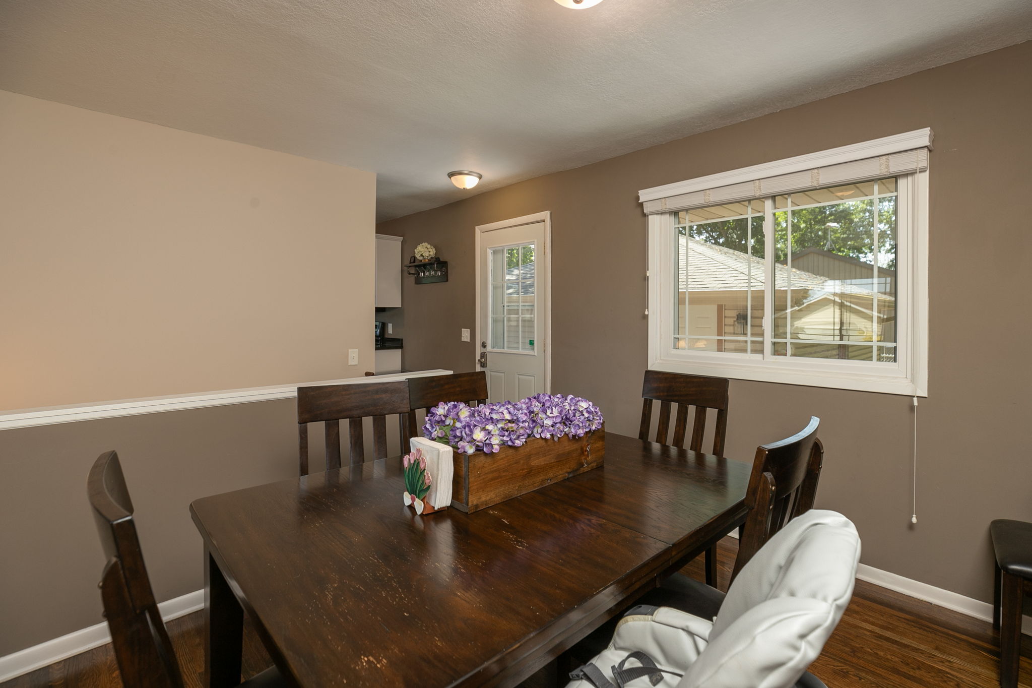 13-Dining Room