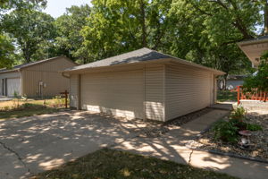 31-Garage