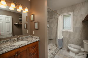 19-Bathroom