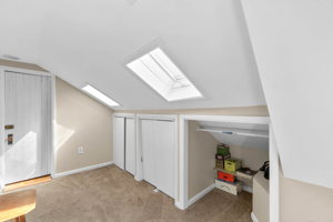 bedroom upper-3