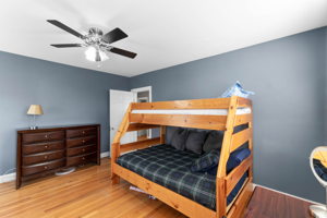 bedroom upper-13