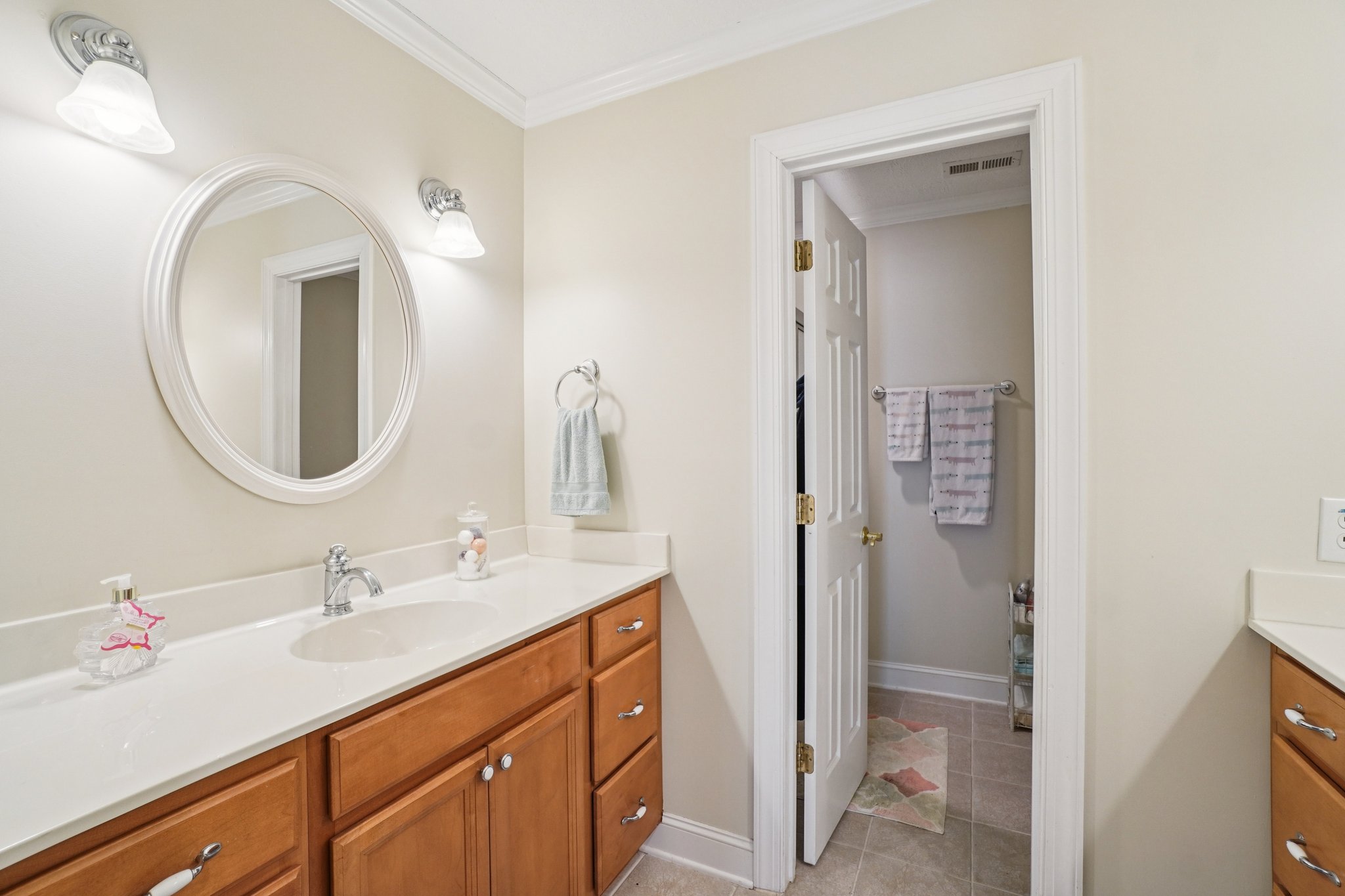 Davy Crockett Dr-S1404-040.jpg