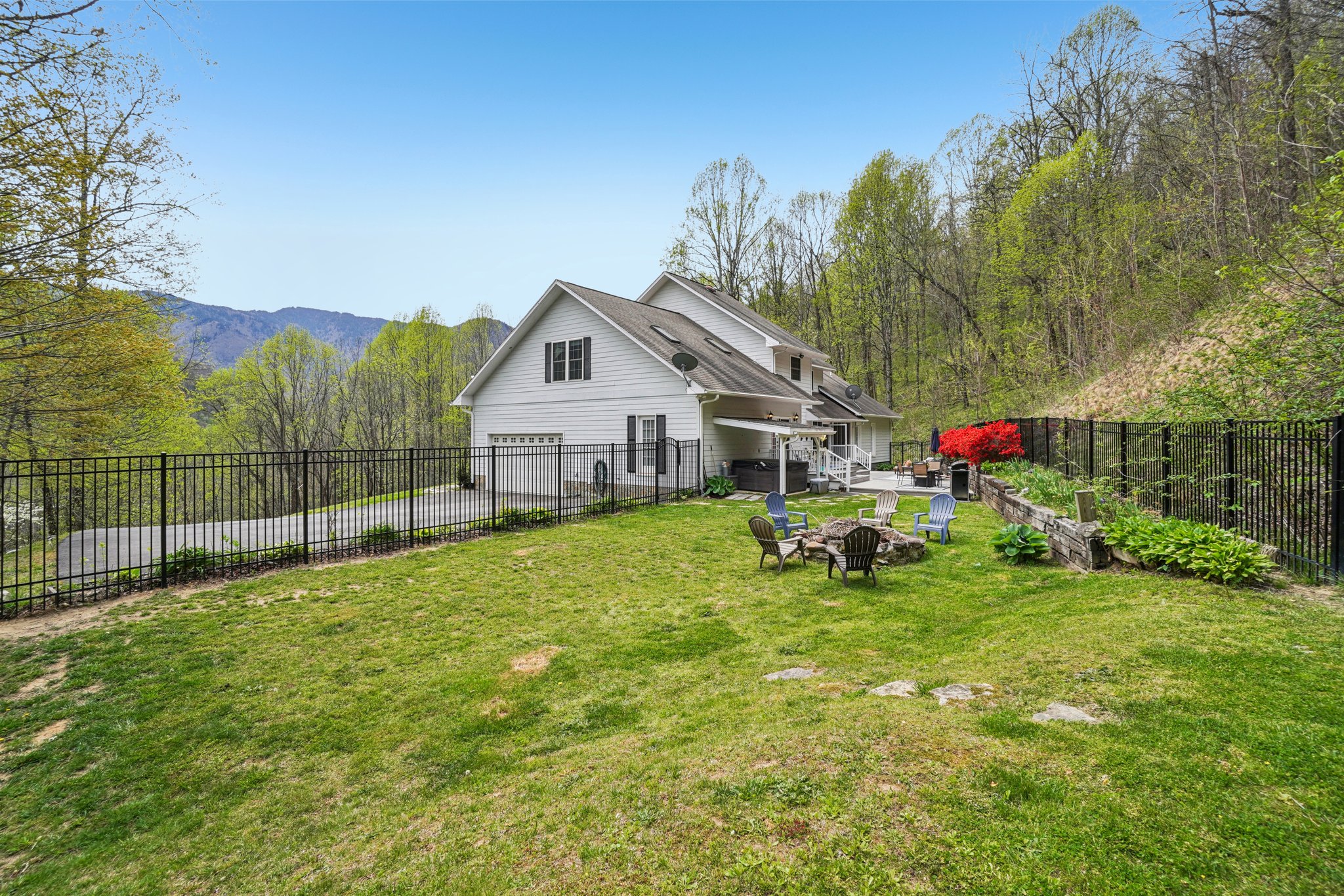 Davy Crockett Dr-S1404-052.jpg