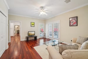 Davy Crockett Dr-S1404-025.jpg