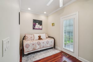 Davy Crockett Dr-S1404-045.jpg