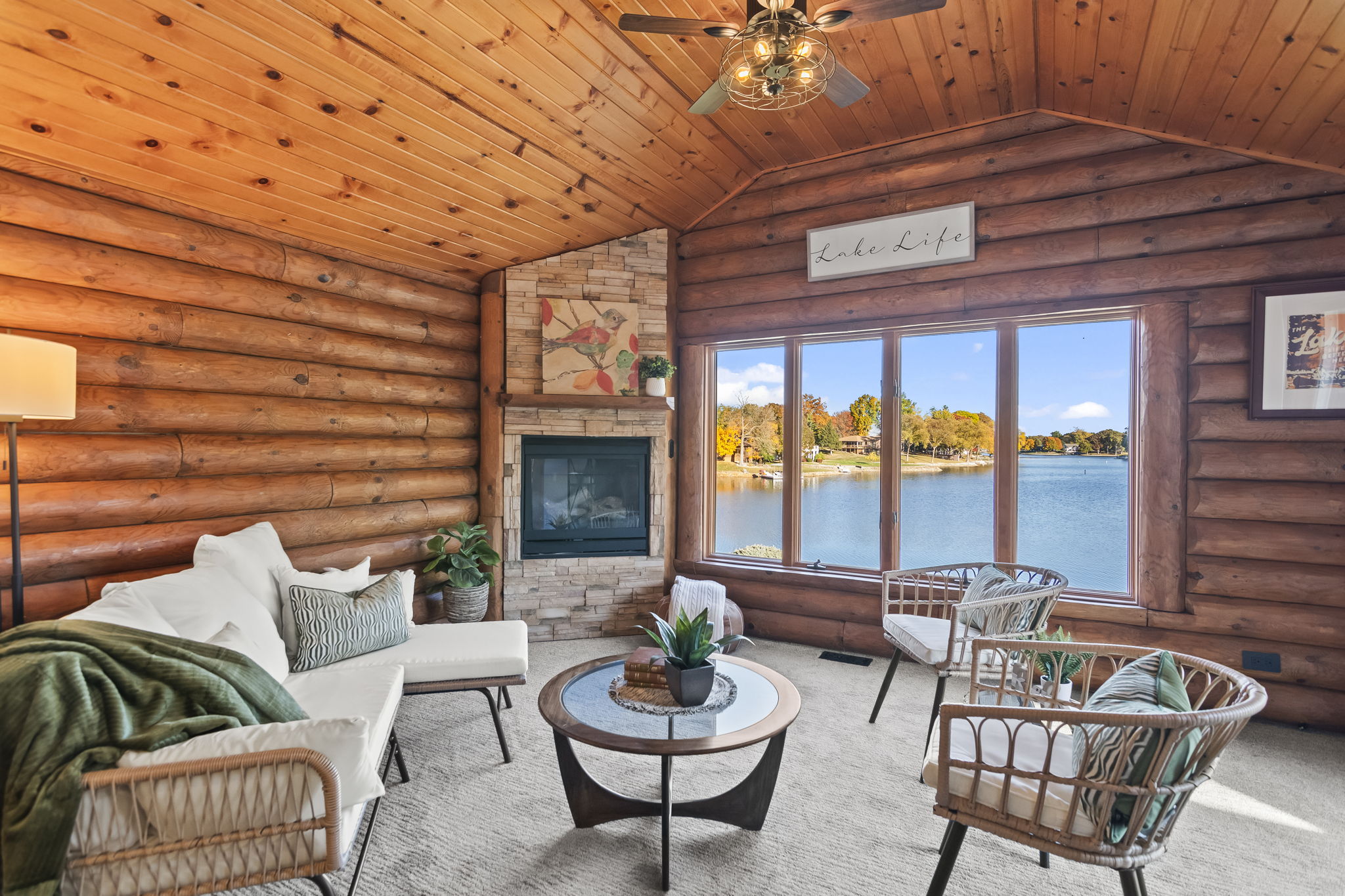 Lakeview Hearth Room