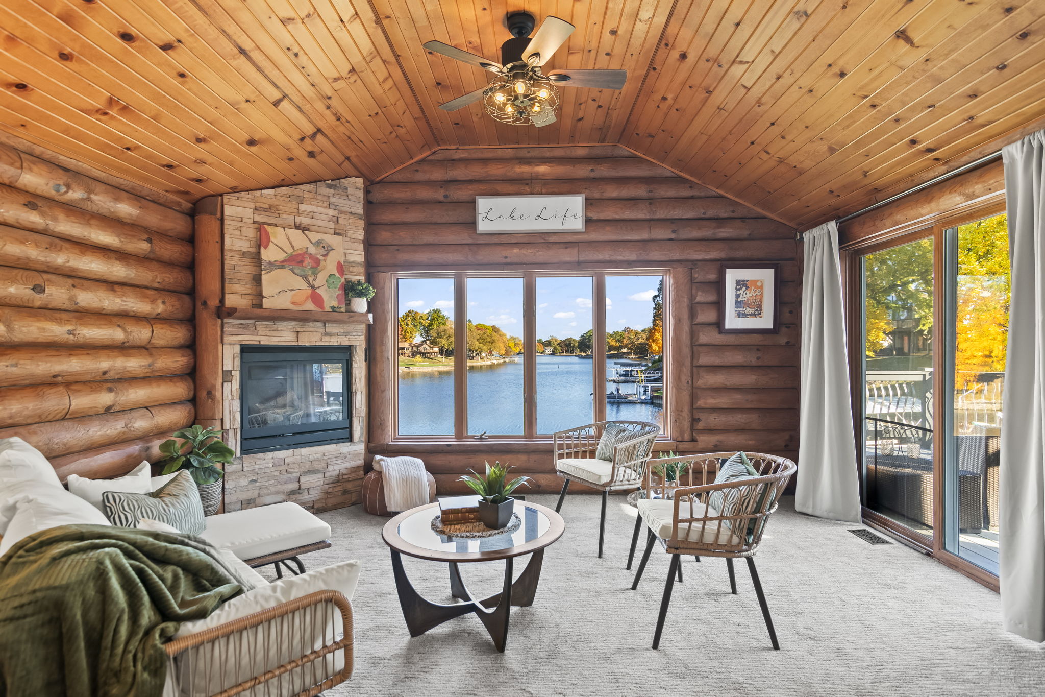 Lakeview Hearth Room