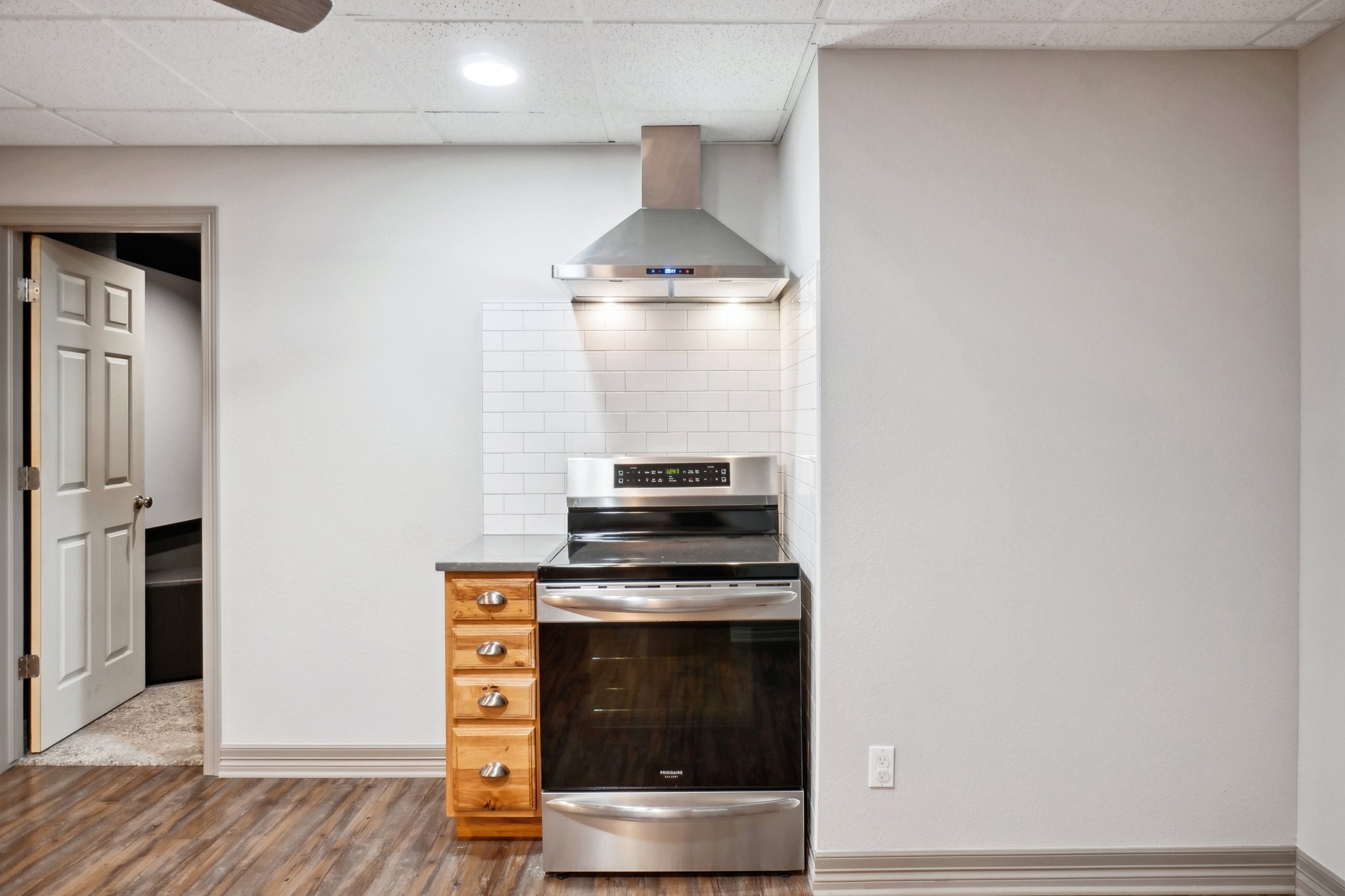 Dove Ln-016.jpg