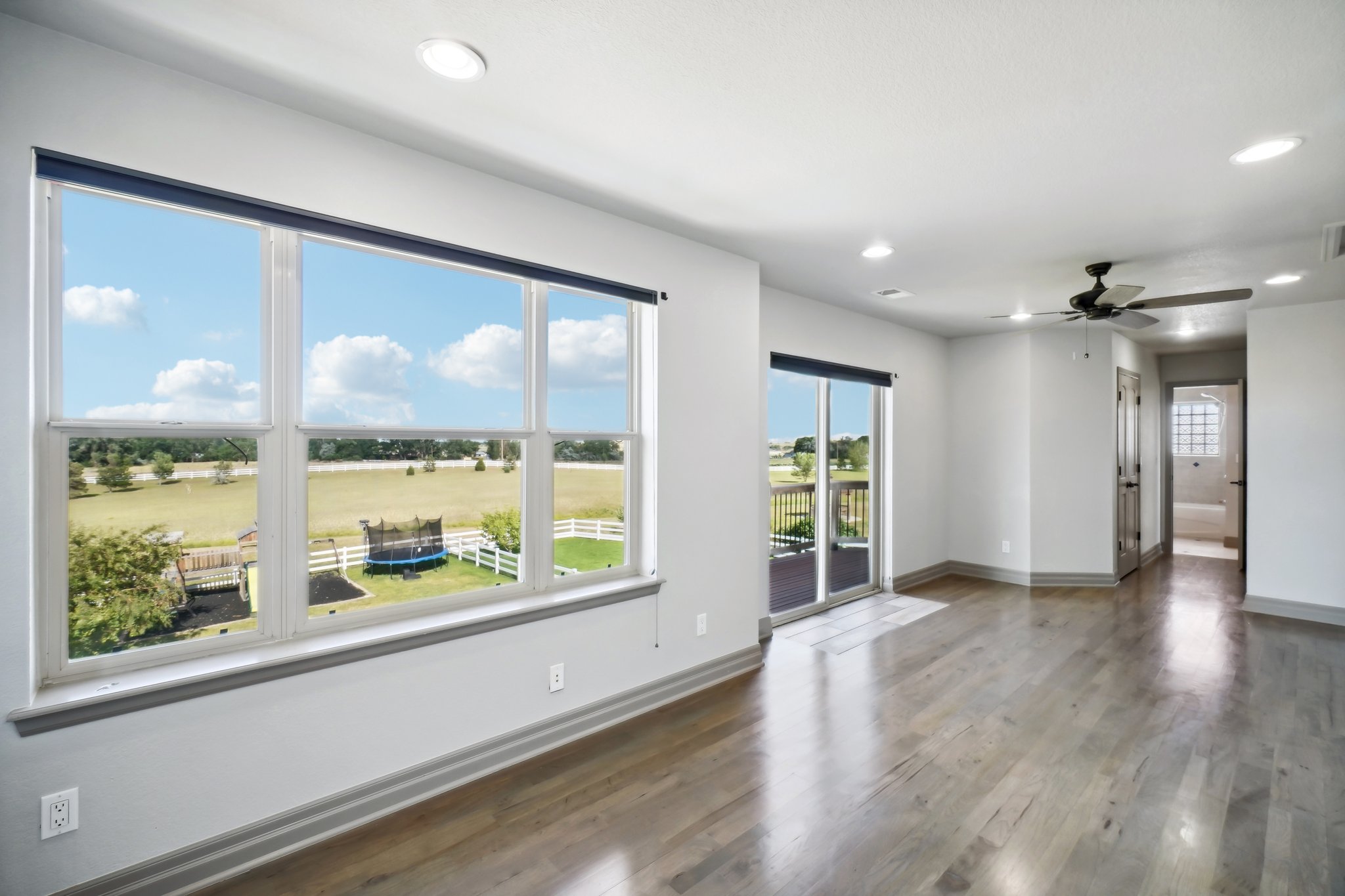 Dove Ln-058.jpg