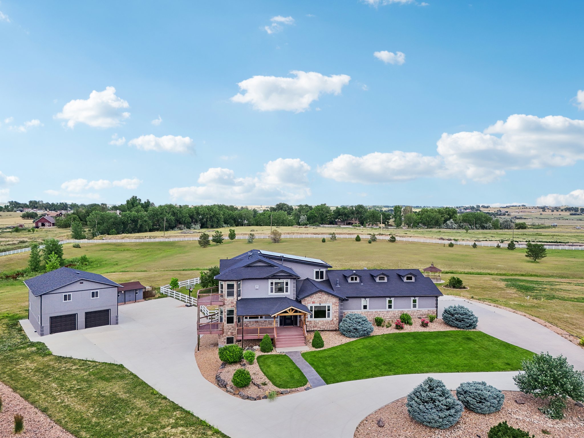 Dove Ln-095.jpg