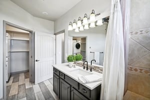 Dove Ln-041.jpg