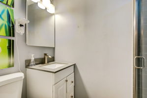 10 Bathroom 1_