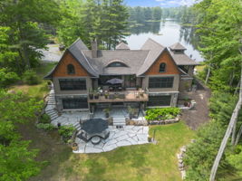  Photo 0