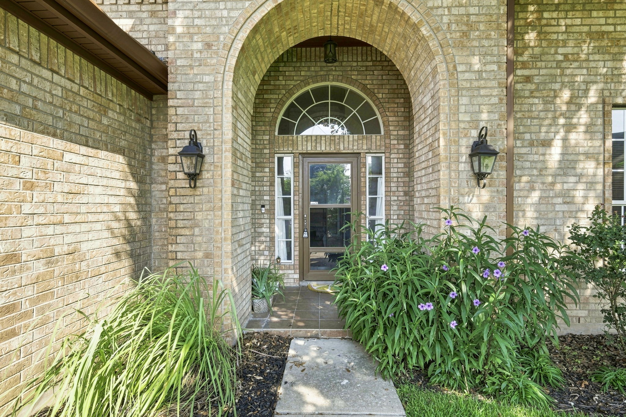 Front Entry Detail