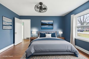 8I8A8306 virtually staged.jpeg