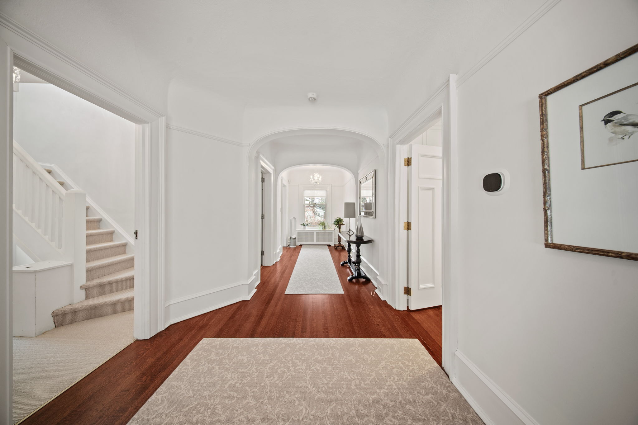 302 Russell Hill Rd Toronto, ON M4V 2T6