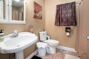 302 S Hamilton Ave, Hanover, IN 47243, USA Photo 18