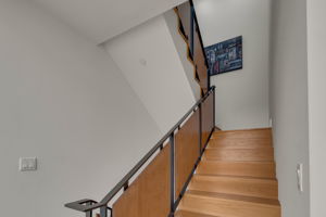  Photo 51