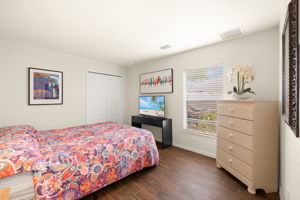 Guest Bedroom 5