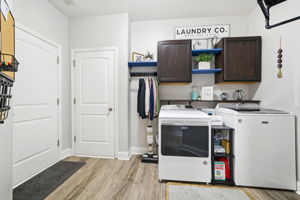  Photo 36