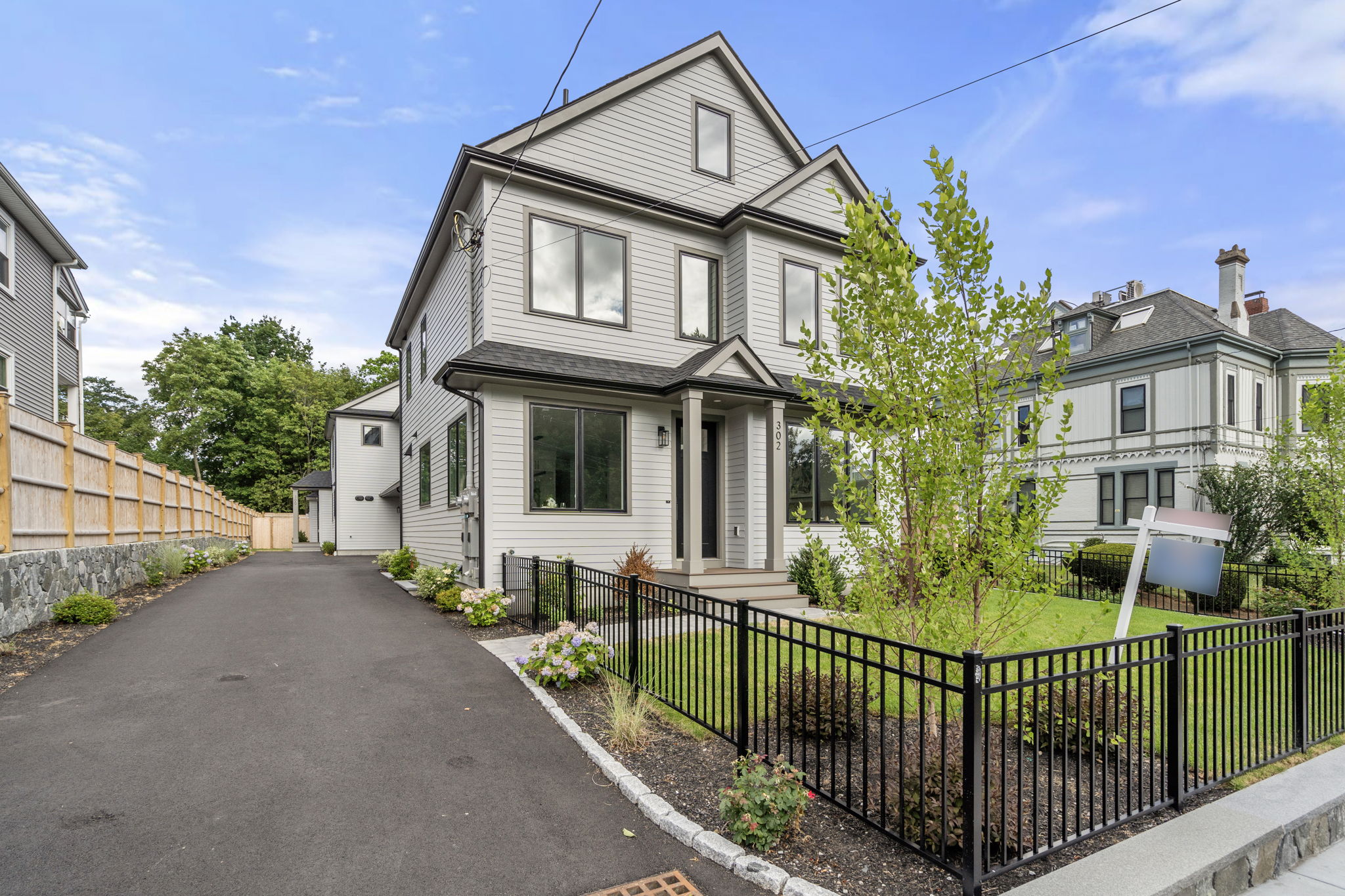 Exterior (11 of 21)