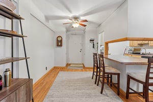 Edwin Ave 2C-S1807-015.jpg
