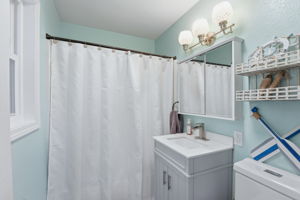  Photo 41