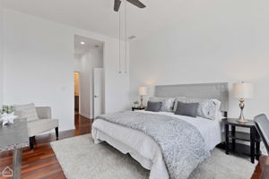 3021 W Armitage Ave 406_019
