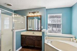 Oatland Ct-024.jpg