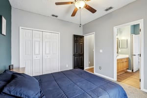 Oatland Ct-026.jpg