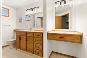  Photo 40