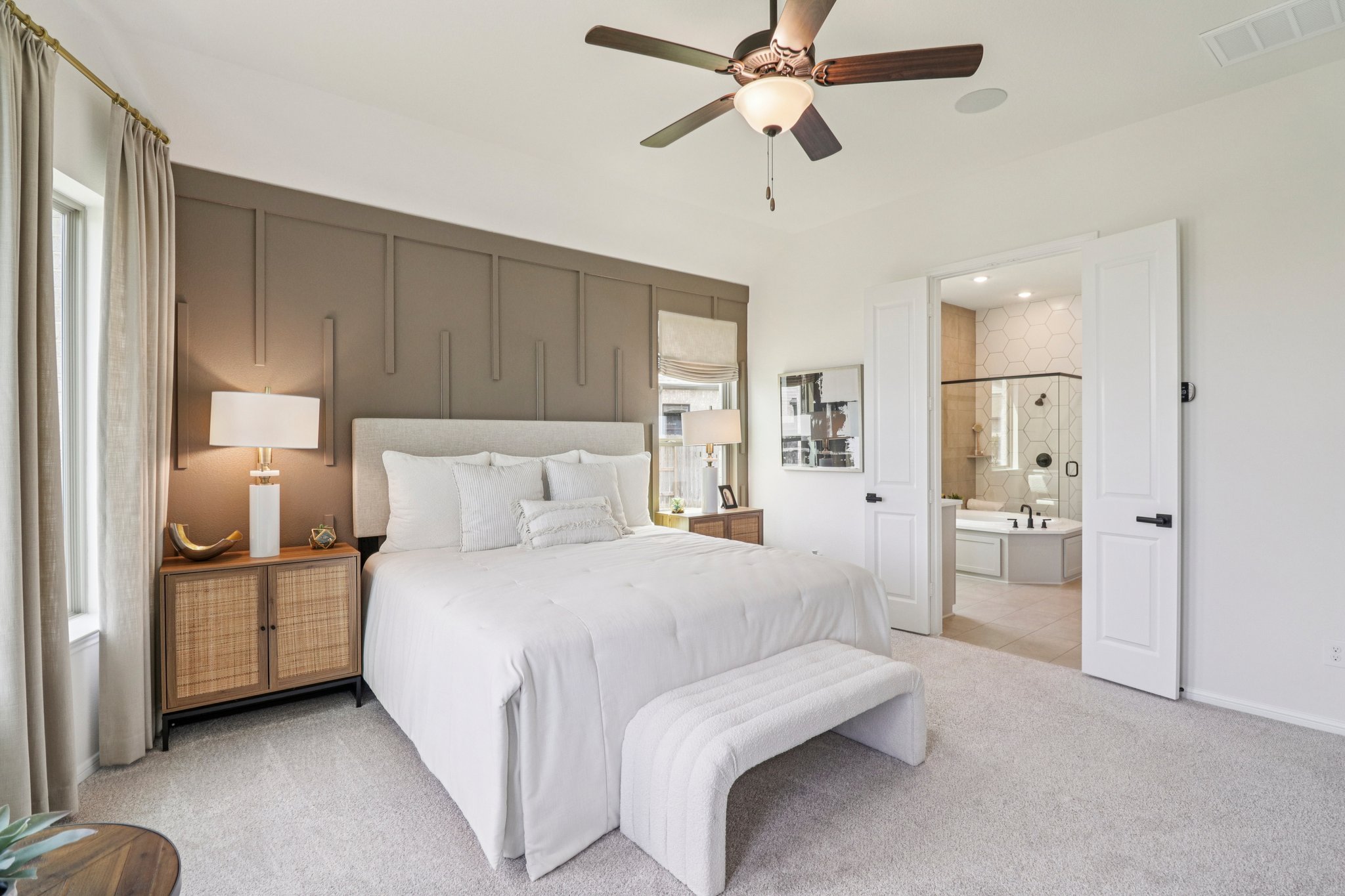 Hickory Hvn Ln-S0704-023.jpg