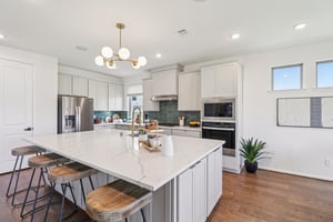 Hickory Hvn Ln-S0704-013.jpg