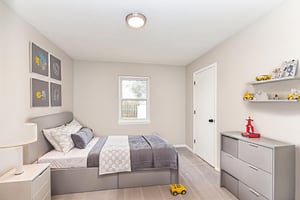 DSC_2663 virtually staged.jpeg