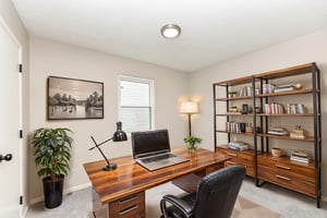 DSC_2667 virtually staged.jpeg