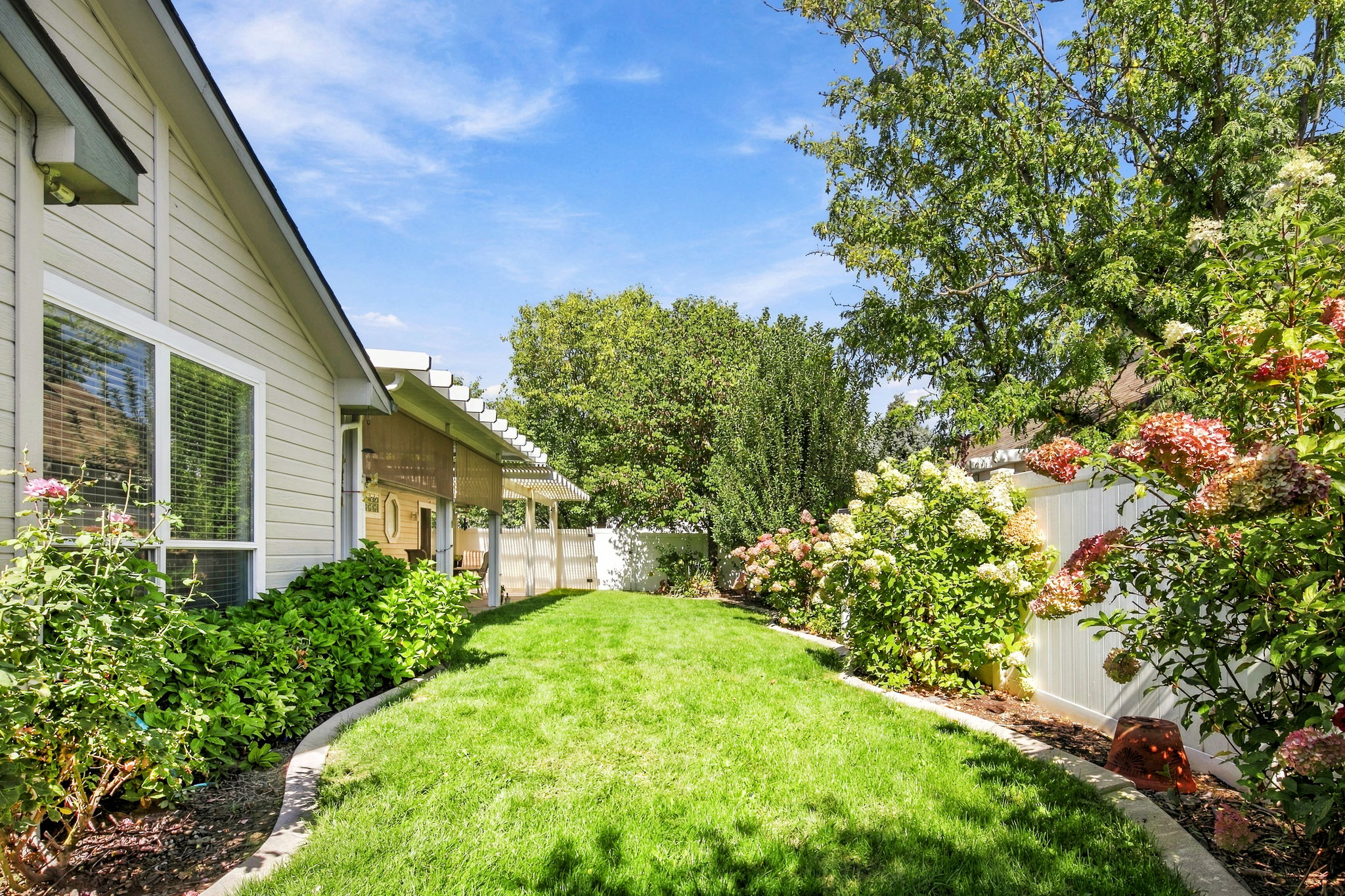  Photo 37