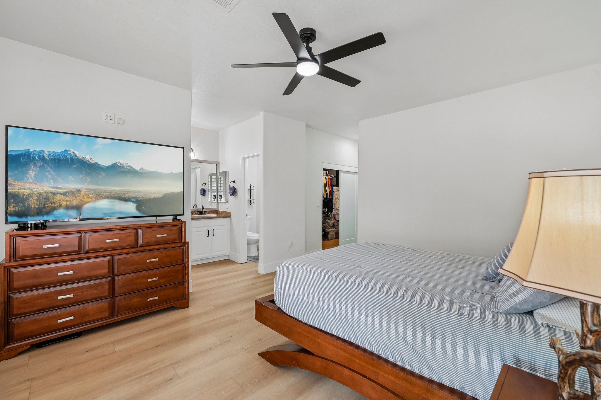 3027 Panorama Ridge Dr-S0109-029.jpg