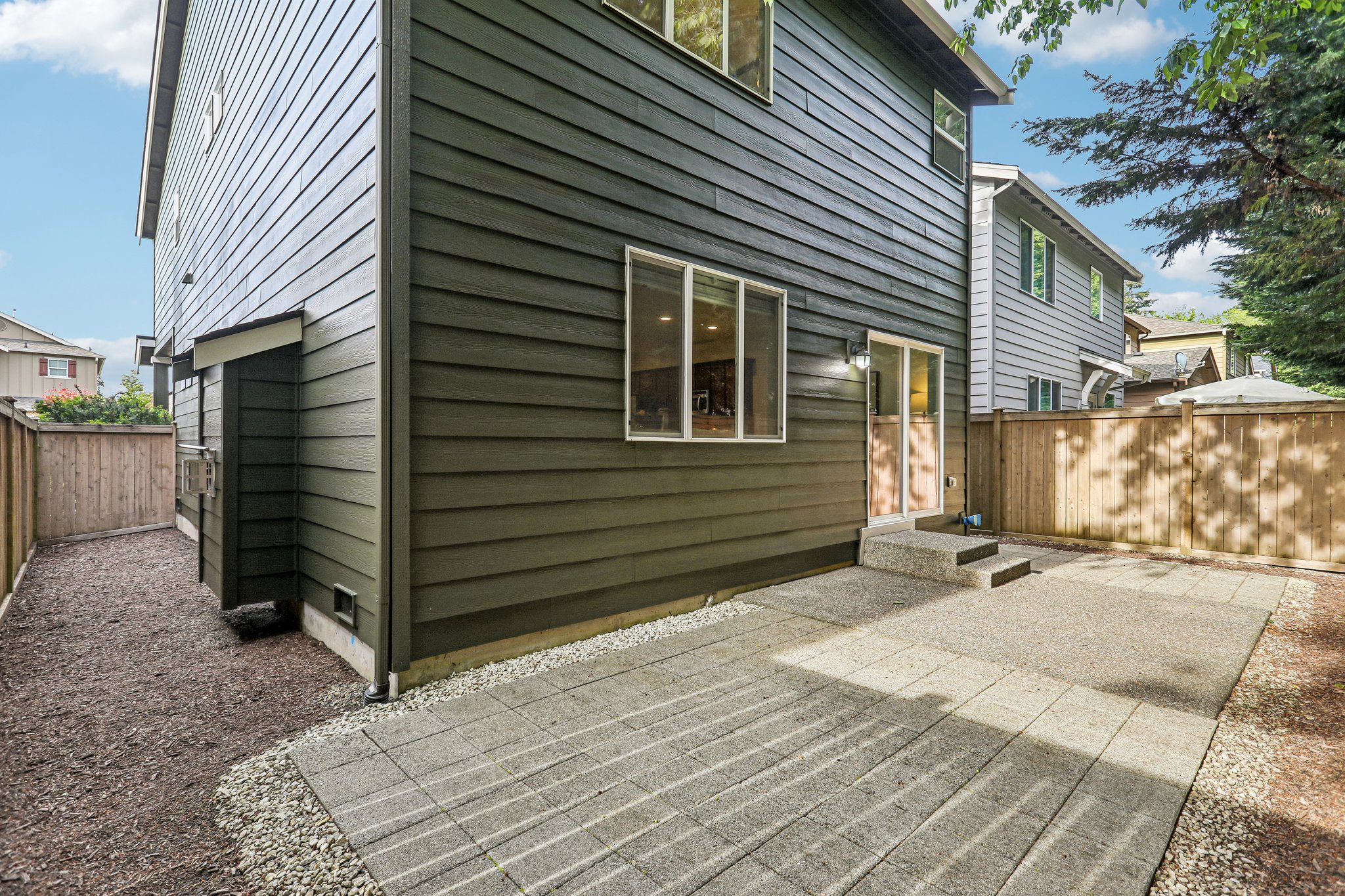 183rd Pl-S0206-040.jpg
