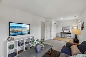 183rd Pl-S0206-008.jpg