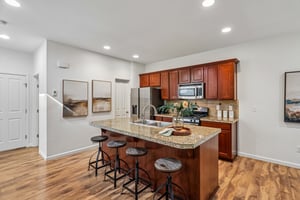 183rd Pl-S0206-015.jpg
