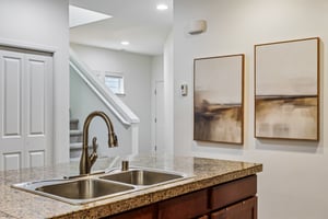 183rd Pl-S0206-018.jpg