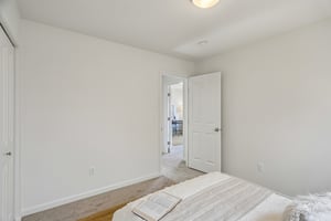183rd Pl-S0206-033.jpg