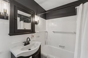 Chadbourne Rd-S0703-032.jpg