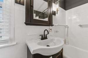 Chadbourne Rd-S0703-033.jpg