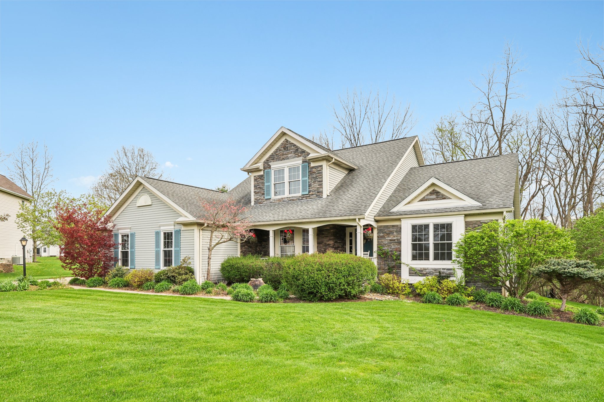 Marla Ct-S1904-003.jpg