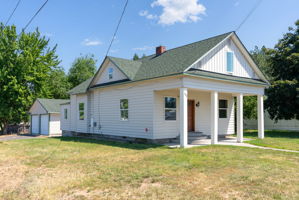  Photo 0