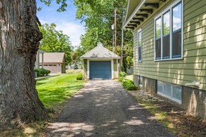 303 E Michigan Ave, Saline, MI 48176, USA Photo 56