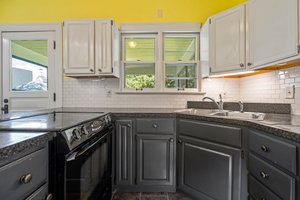 303 E Michigan Ave, Saline, MI 48176, USA Photo 23