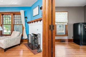 303 E Michigan Ave, Saline, MI 48176, USA Photo 11