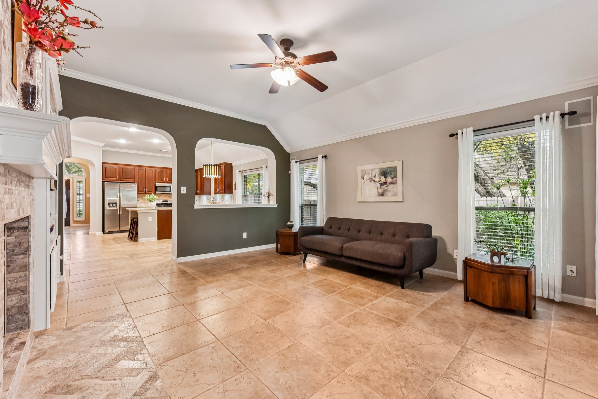 Flagstone Ct-S1712-005.jpg